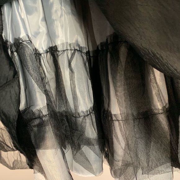 So La Vita in silver metallic and sparkling black tulle dress. Size 4 - Picture 5 of 7